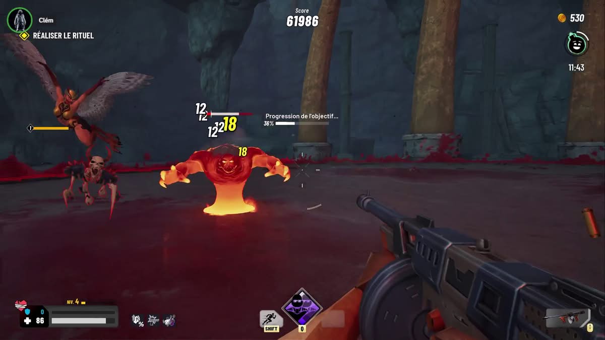 Golems de feu monstres et harpies dans Serious Sam Shatterverse