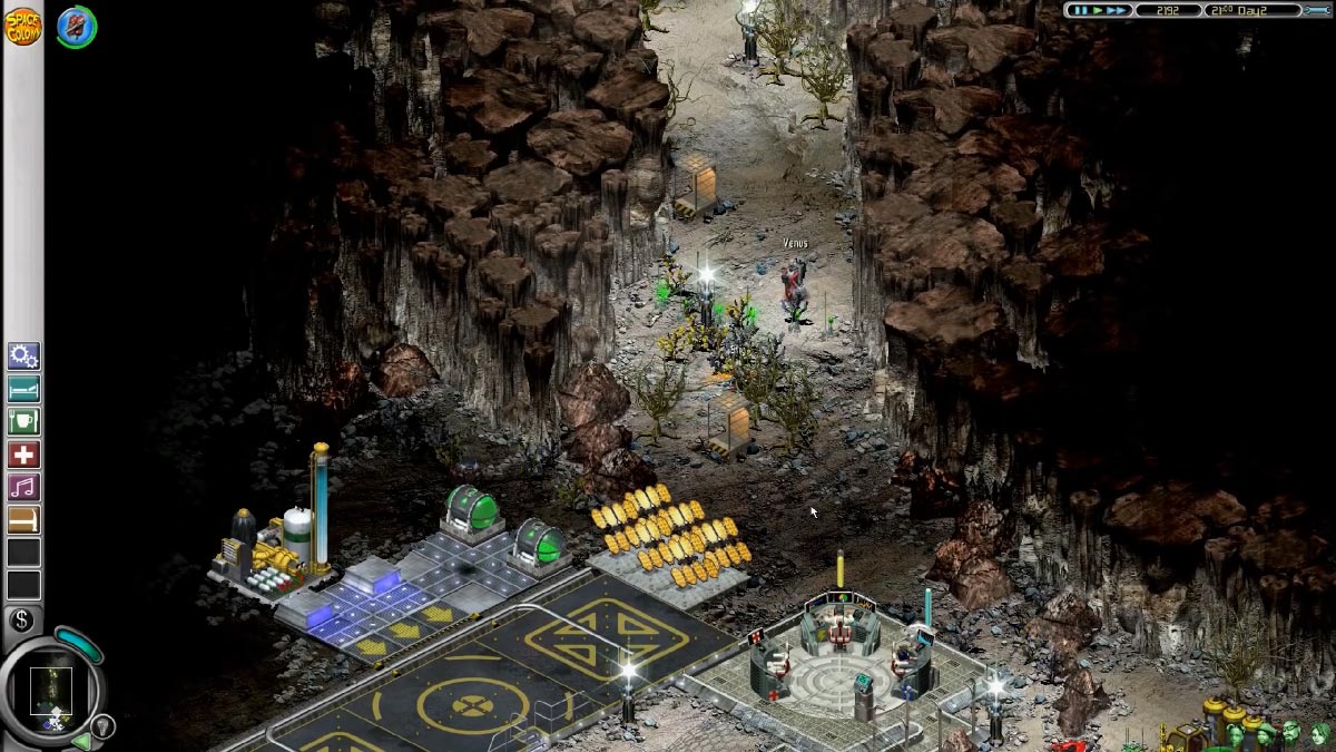 Venus moving through a canyon and clearing invasive weeds in Space Colony HD