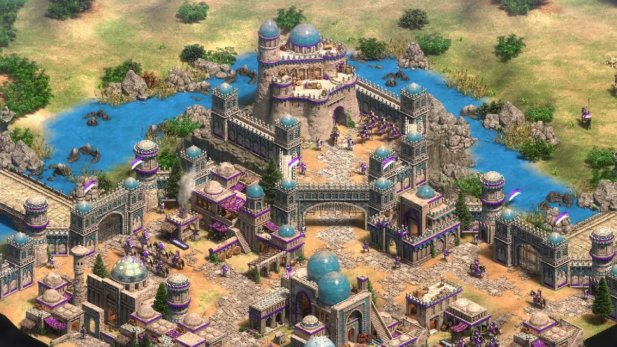 Age of Empires 2 Definitive Edition, sultanate-style base with domes, walls and seemingly impregnable fortress