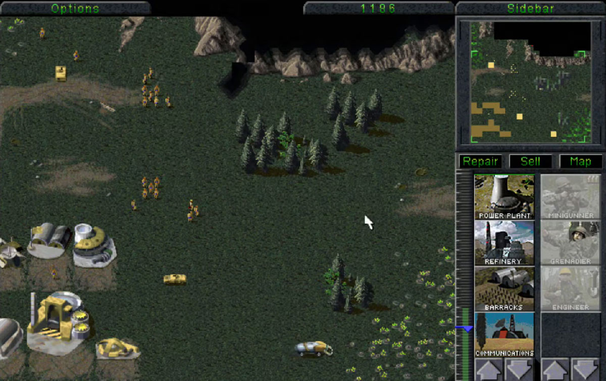 Base GDI avec gisement de Tibérium et récolteuse en action