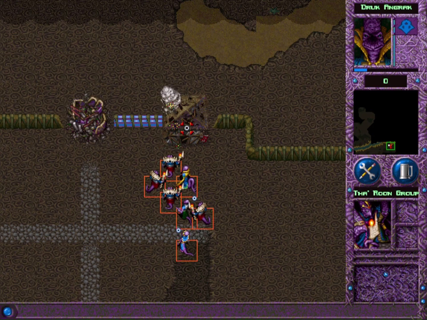 Armée Tha'Roon attaquant une base rebelle Obblinox dans War Wind