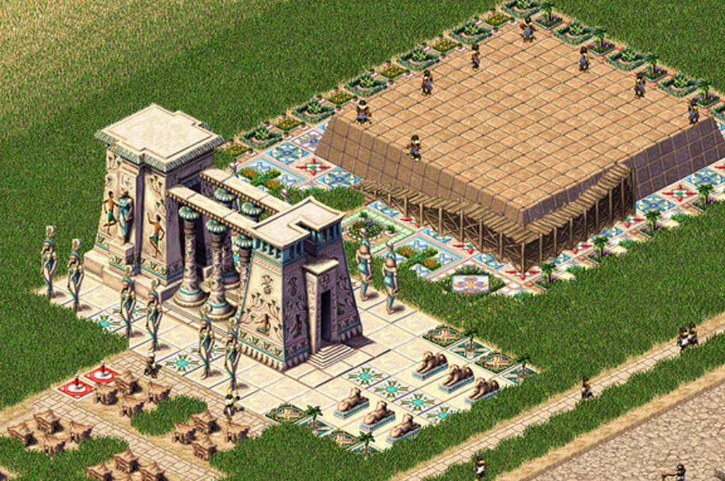 Capture d'écran du jeu Pharaon montrant un ensemble de temples et une pyramide en construction dans l'Égypte ancienne