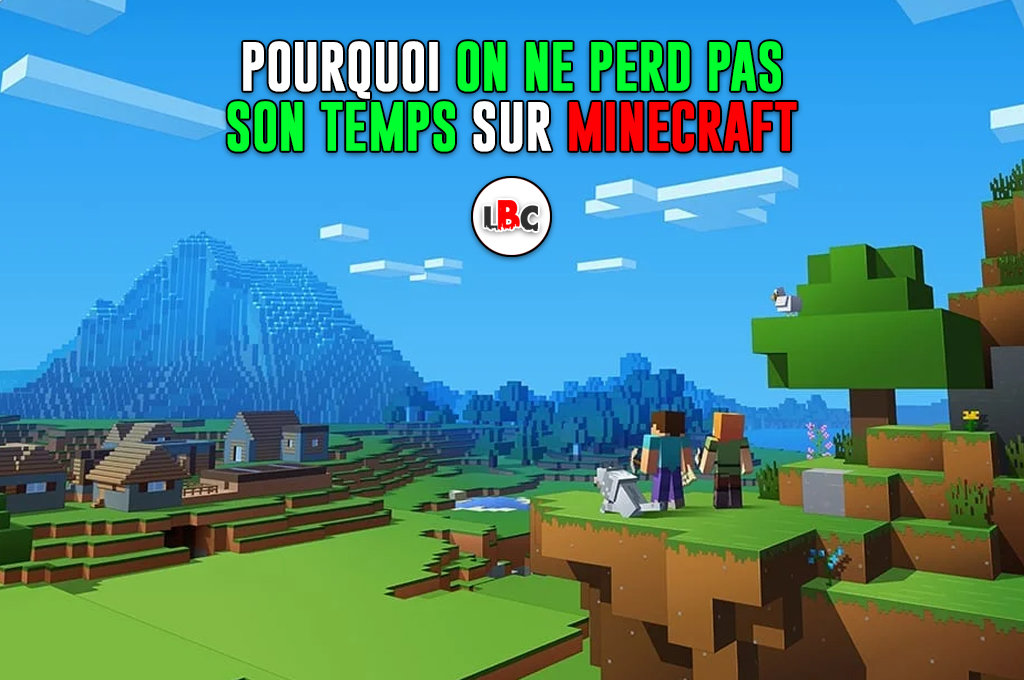 Deux personnages Minecraft et leur chien loup debout sur une colline, admirant un vaste biome de plaines et de montagnes à l'horizon