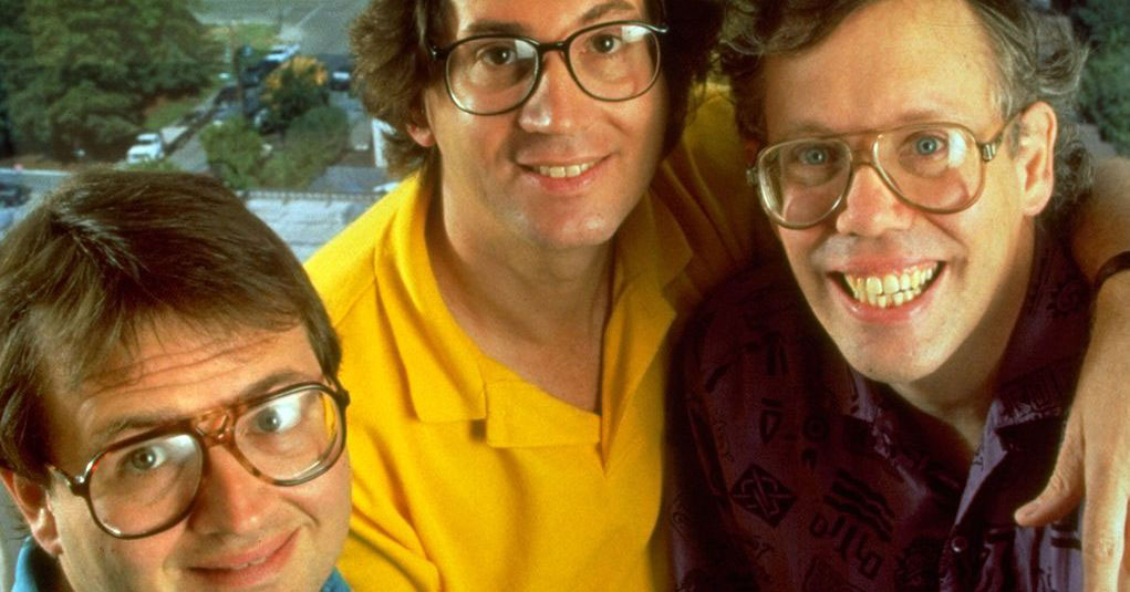 Andy Hertzfeld, Marc Porat et Bill Atkinson, les trois cofondateurs de General Magic, réunis dans les bureaux de la start-up au début des années 90