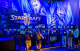 StarCraft 2 présenté à la BlizzCon devant un public immense, avec des postes PC alignés en compétition